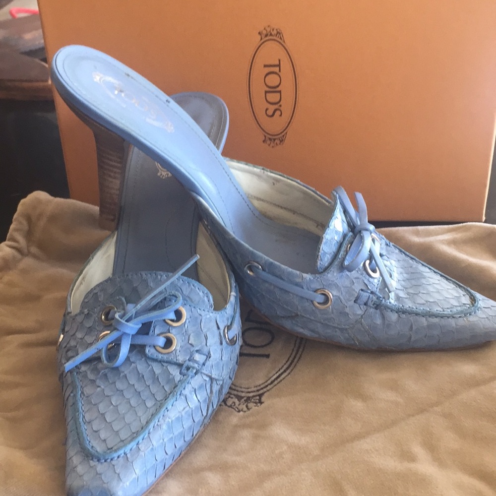 VINTAGE TOD’S BLUE MULES💝HP